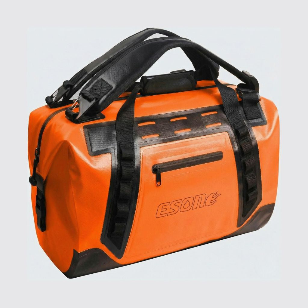 Duffle bag étanche orange 50L, vue 3/4 face, double poignée de transport et poche frontale zippée imperméable