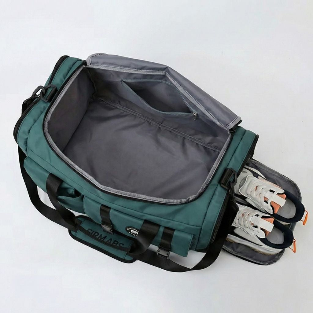 Intérieur ouvert du sac vert sarcelle avec compartiment principal gris et poche à chaussures latérale