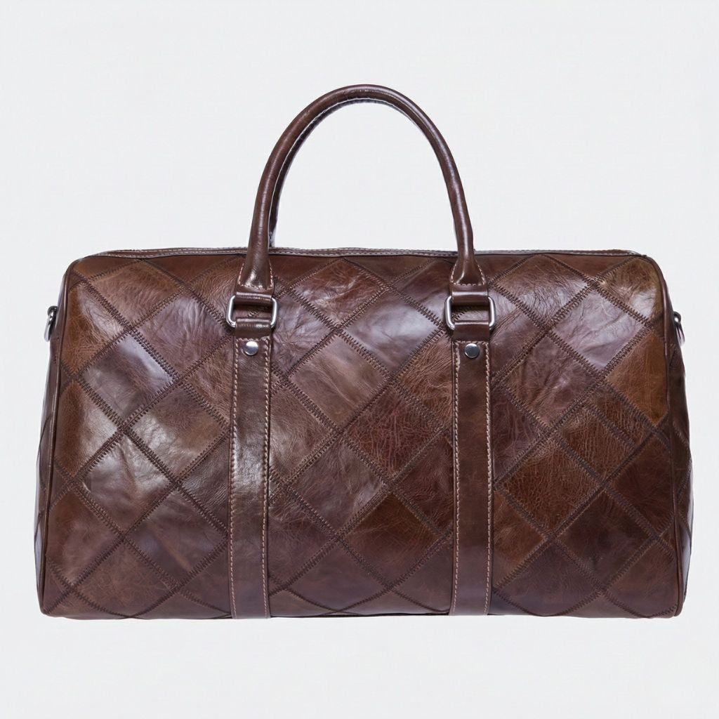 Sac de voyage cuir patchwork brun chocolat, vue de face, doubles poignées rondes et coutures contrastées