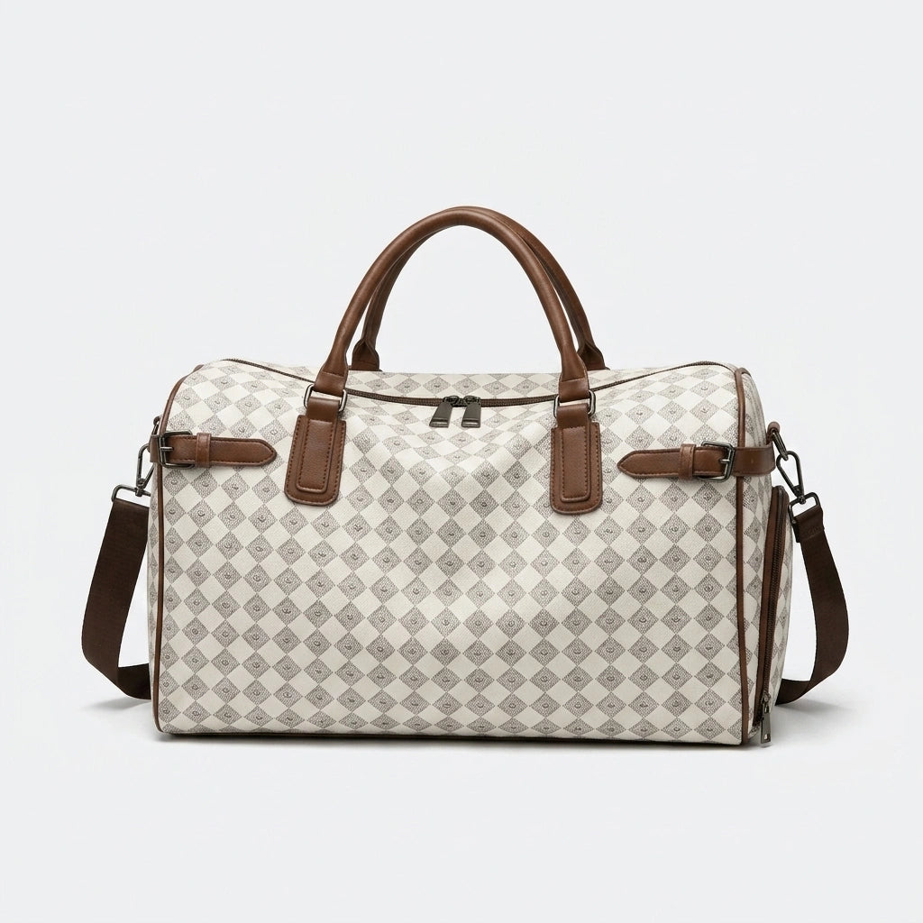 Vue de face du sac week-end damier beige clair avec double poignée et bandoulière amovible marron