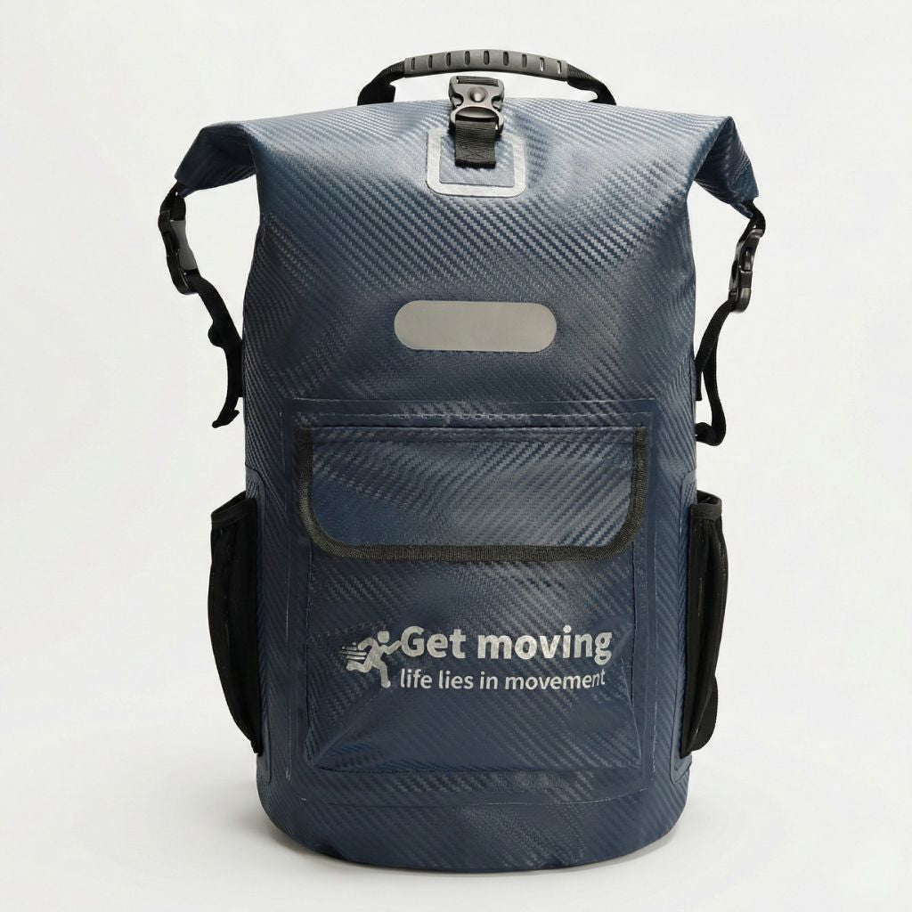 Sac à dos étanche bleu marine 25L roll-top de face avec texture carbone et poche frontale réfléchissante