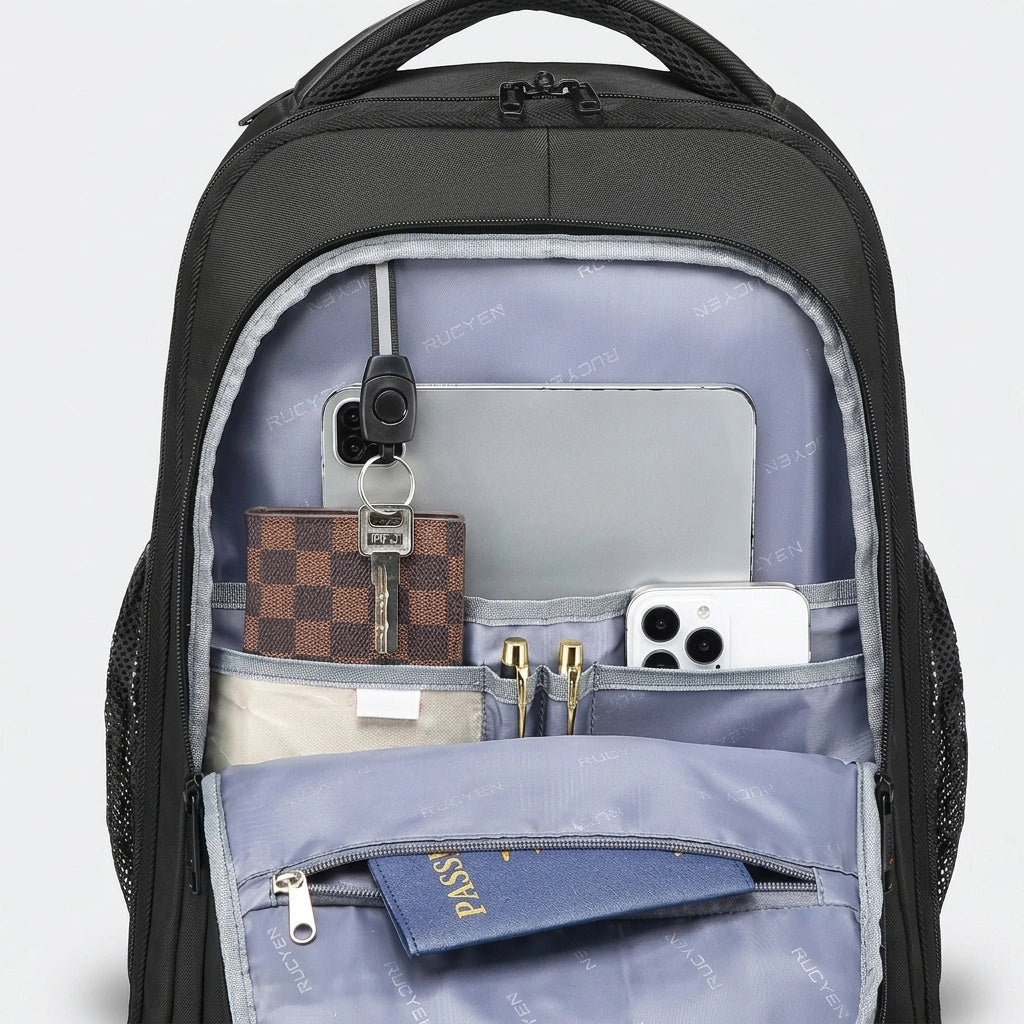 Poche organisatrice du bagage cabine trolley 33L ouverte, tablette, clés, stylos, passeport et smartphone