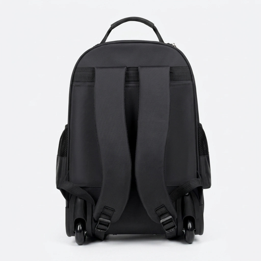 Vue arrière du bagage cabine trolley noir 35L, bretelles rétractées et doubles roulettes noires
