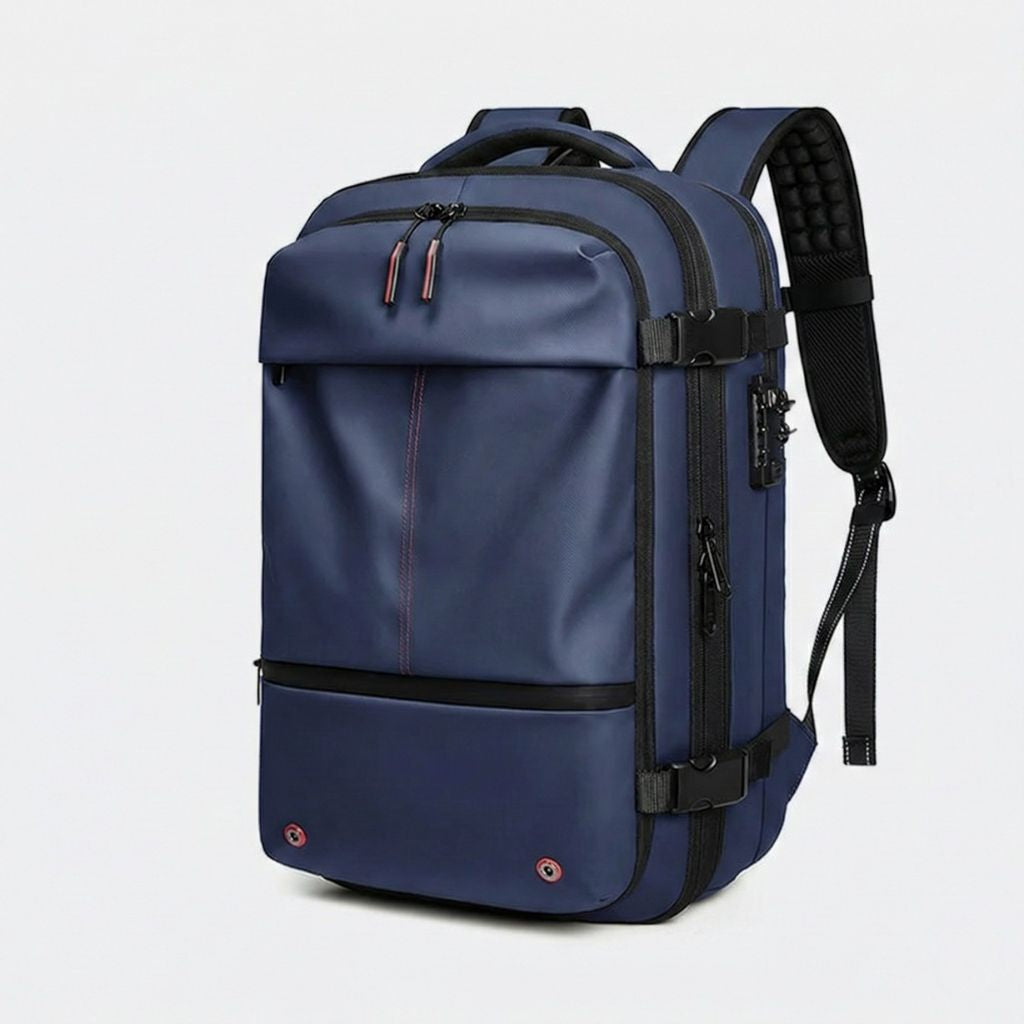 Sac à dos cabine bleu marine vu de trois quarts avec double zip, verrou TSA intégré sur le côté