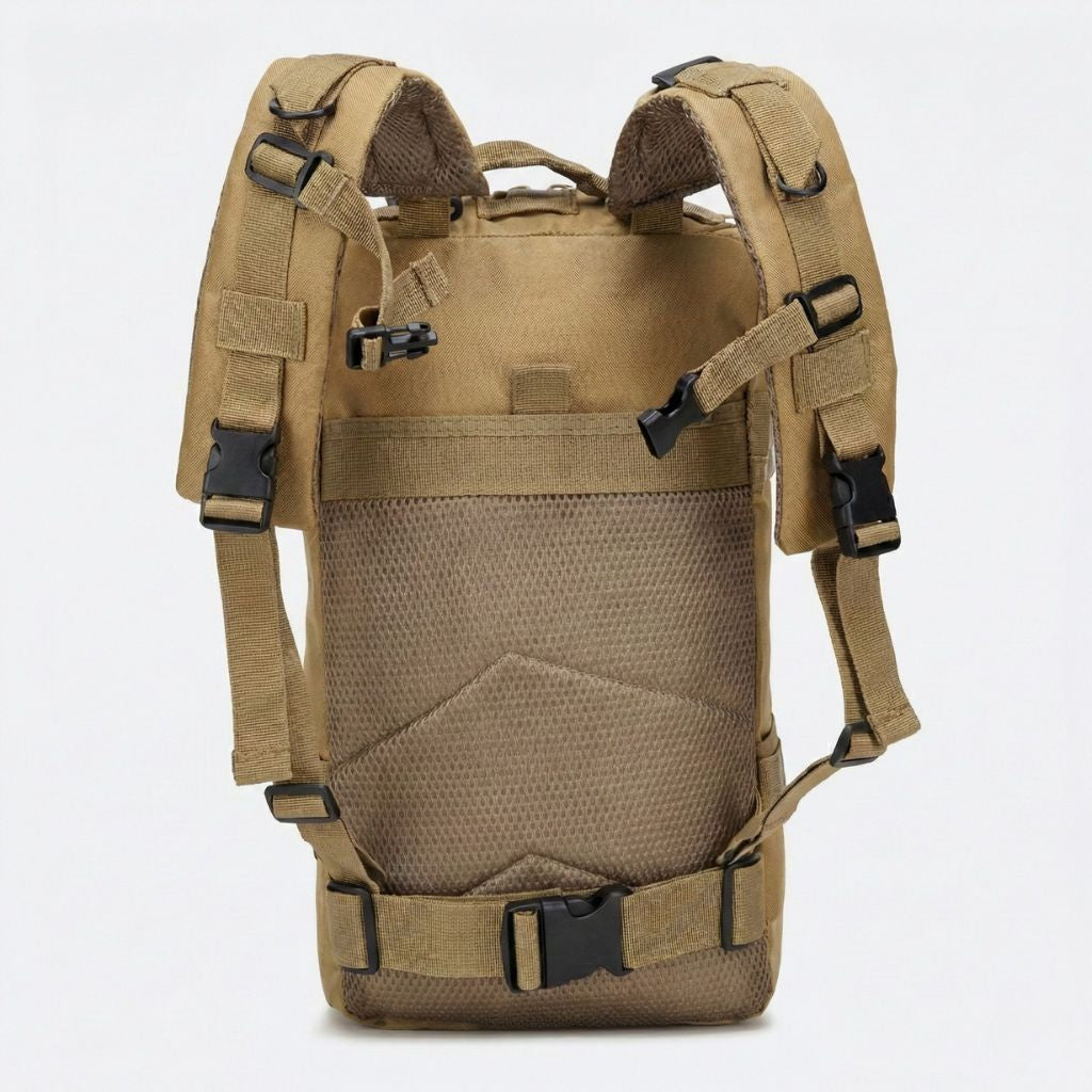 Dos du sac à dos militaire beige sable 20L avec dosseret matelassé en mesh et bretelles réglables