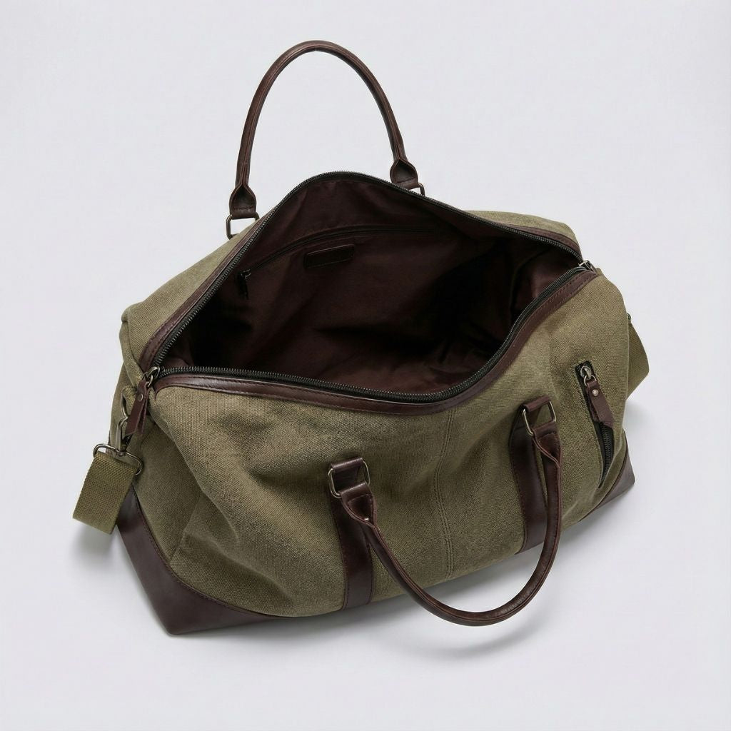 Sac de voyage en toile kaki avec poignées en cuir marron, grand compartiment principal et poche intérieure zippée