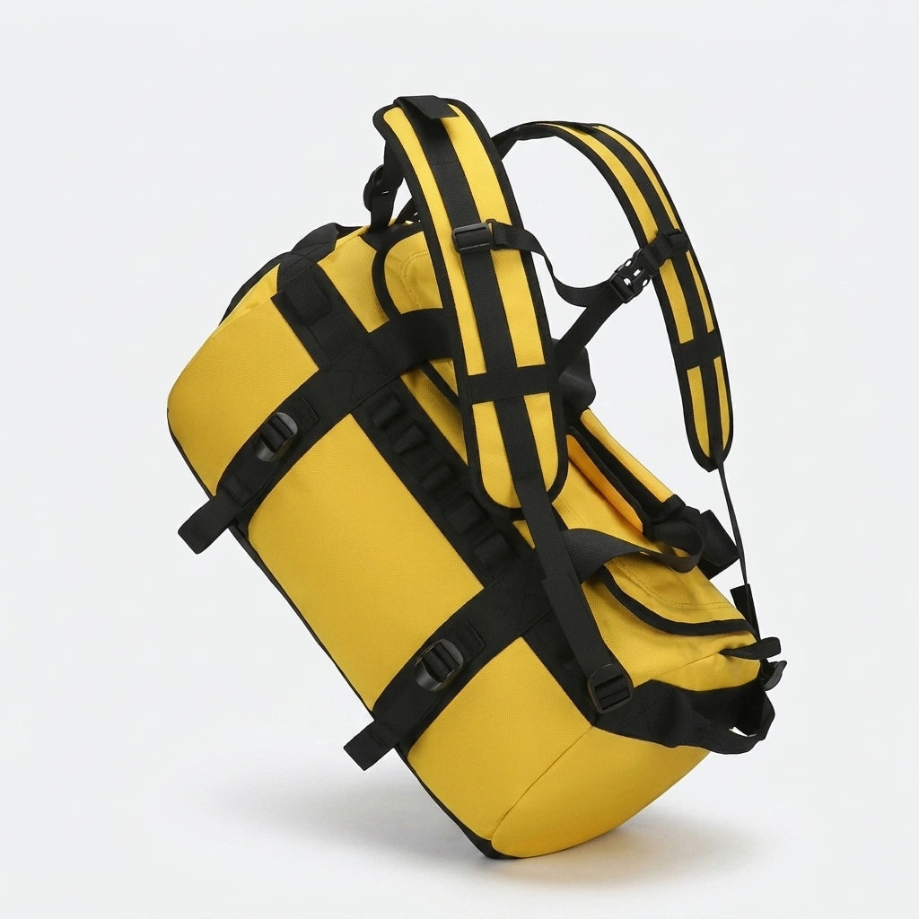Vue arrière du sac de voyage jaune montrant les bretelles de portage sac à dos rembourrées noires